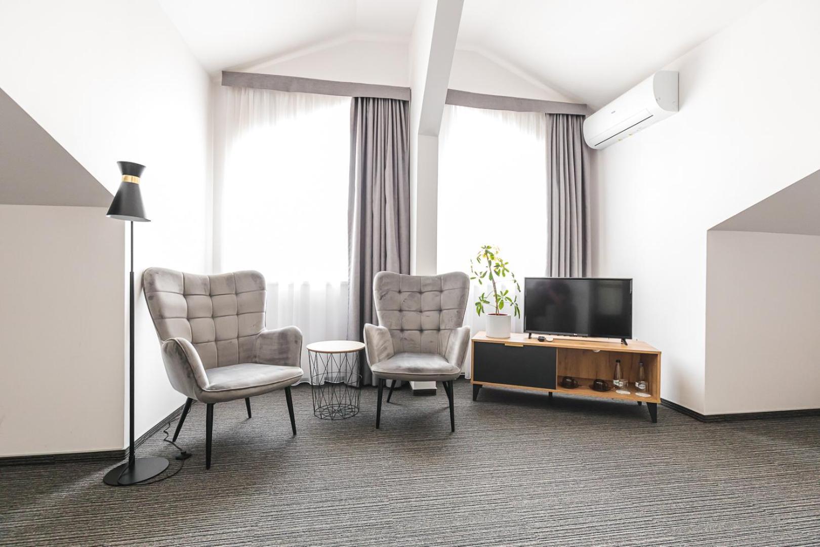 Hotel Akwawit Leszno  Buitenkant foto