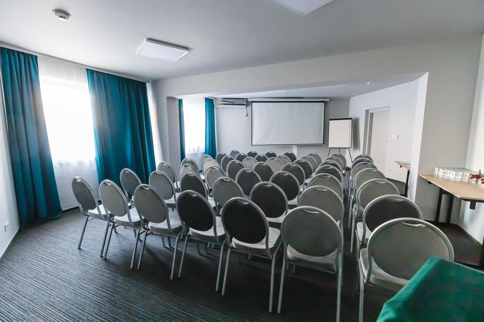 Hotel Akwawit Leszno  Buitenkant foto